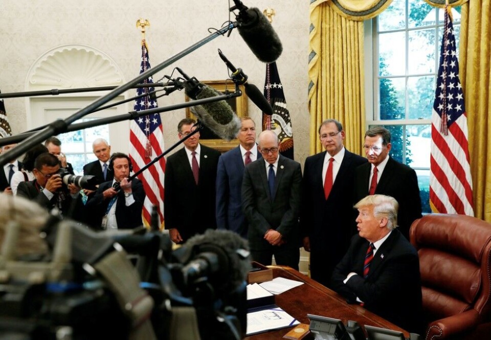 Det meldes om bekymring for koronasmitte blant journalistene som dekker fra det hvite hus. Fotoet er fra en pressekonferanse i 2018. Foto: NTB
