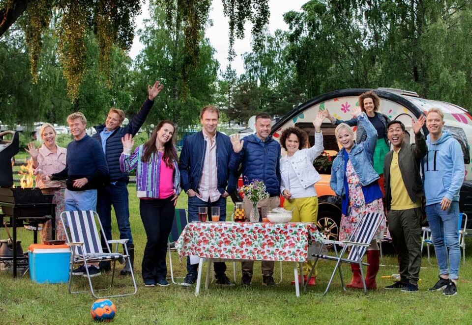 Billigere camping: Årets sesong av «Sommeråpent» har vært noe billigere å produsere enn fjorårets storstilte Lars Monsen-konsept. Antallet seere fortsetter å falle. Foto: NRK.