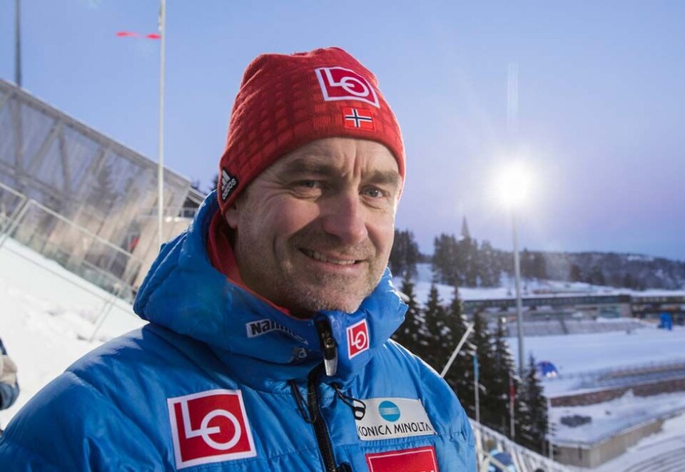 Sportssjef Clas Brede Bråthen er kritisk til NRKs dekning av kvinnehopp. Her er han avbildet tidligere i år i Holmenkollen. Foto: Terje Bendiksby / NTB scanpix