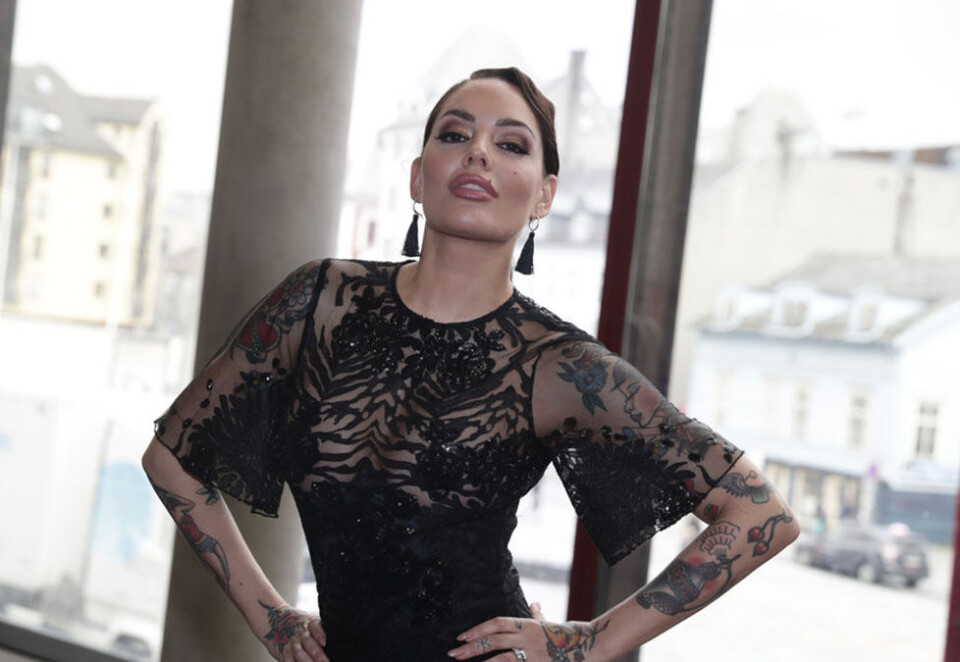 Fortsetter som hotellsjef: Triana Iglesias fortsetter som programleder for «Paradise Hotel» som nå skal vises både i vår- og høstsesongen. Her er hun på fjorårets Gullruten-utdeling i Bergen. Foto: Berit Roald/NTB Scanpix