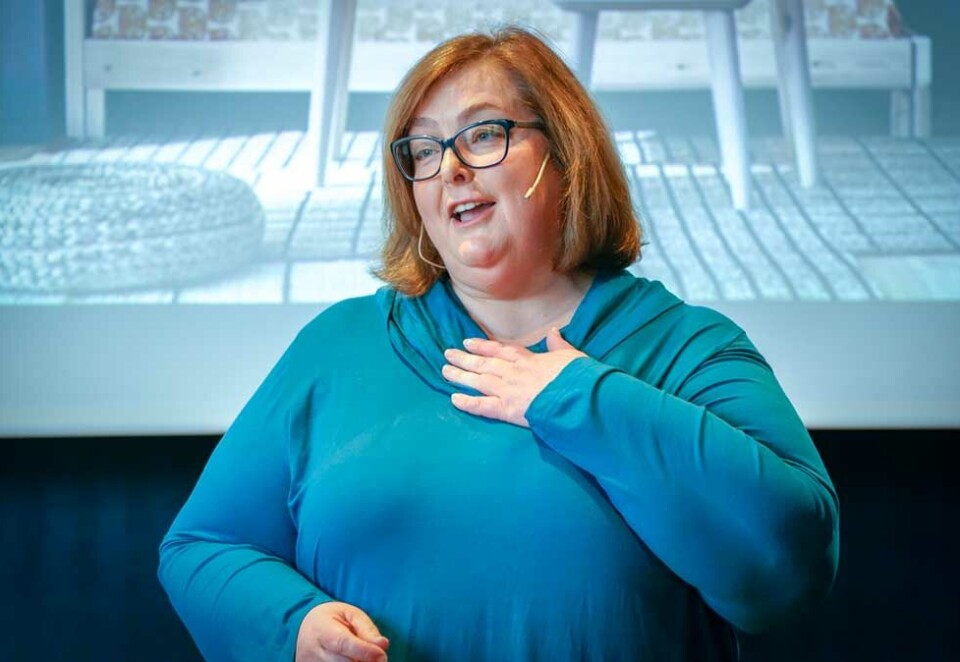 Glad vinner: - Jeg vil gjerne rette en stor takk til de 3.100 medarbeiderne som står på hver eneste dag, og til forbrukerne som har stemt oss frem, sier Ikea Norge-sjefen Clare Rodgers. Foto: Scanpix.