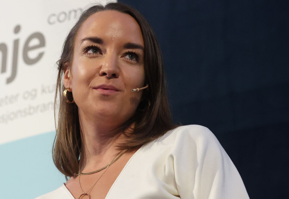 - Alle kan gjøre noe: Flytogets kommunikasjonsdirektør, Ida Marie Fottland, deltok nylig i en debatt i regi av Kampanje der det ble stilt spørsmål om «næringslivet må engasjere seg i Pride og Gaza?». - Ingen kan gjøre alt, men alle kan gjøre noe, skriver Flytoget-direktøren. Foto: Eivor Eriksen.