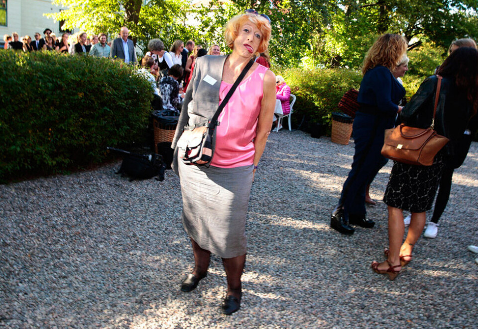 Fargerik: Astrid Gunnestad var en fargerik person, redaktør og programleder i den norske mediebransjen. Her er hun fotografert på Aschehougs hagefest i Oslo i august 2014. Foto: Håkon Mosvold Larsen / NTB scanpix