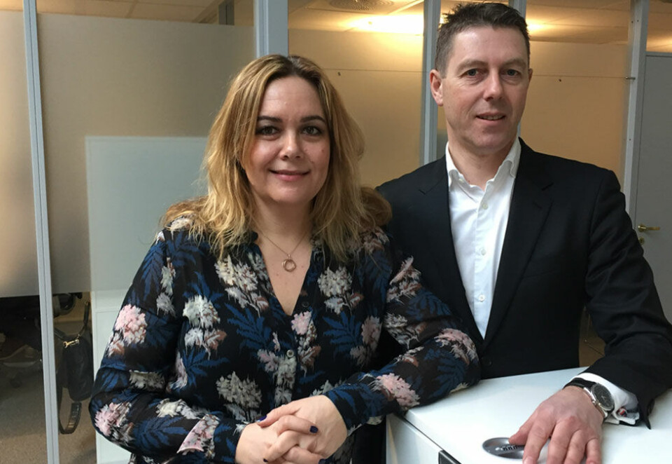 Snakker om avis- og magasin-nedgang: Ingrid Skogrand i Aller og konsulent Bjarne Hareide er gjester i ukens podkast-sending. Foto: Dag Robert Jerijervi.