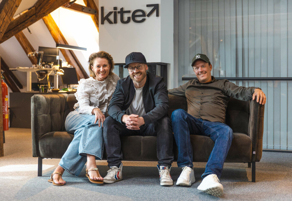 Nye krefter: Kite-sjef Trude Linge smiler over å ha fått på plass Sigve Bull (i midten). Kreativ leder Eirik Moldal Andersen sitter til høyre i bildet.