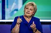 Høyre-leder Erna Solberg under den direktesendte partilederdebatten på TV2 som sendes fra Media City i Bergen tirsdag kveld. Foto: Paul S. Amundsen / NTB