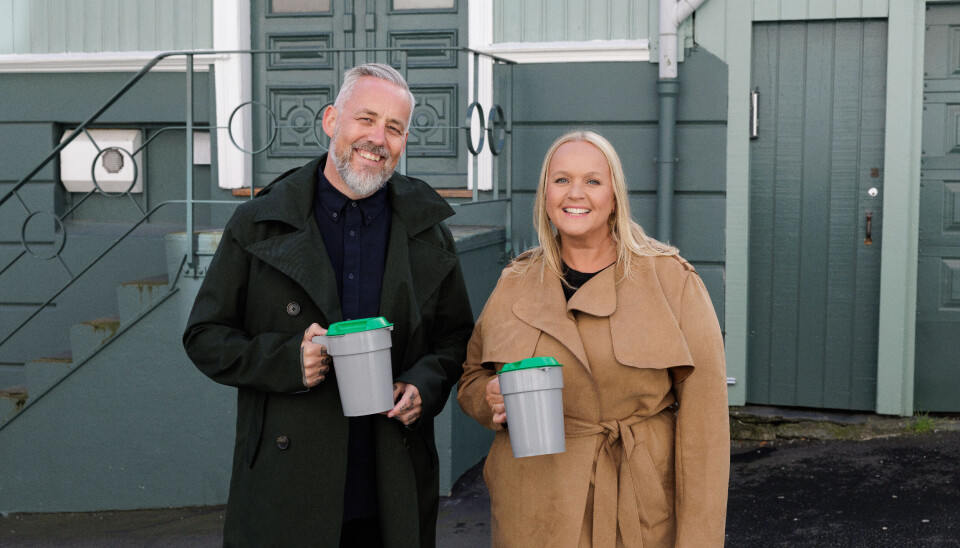 Årets programledere: Hvert år siden 1974 har nordmenn gått med bøsser for TV-aksjonen. I år det Tarjei Strøm og Øyvor Bakke som er vertskap for den tradisjonsrike TV-sendinga. Årets programledere: Hvert år siden 1974 har nordmenn gått med bøsser for TV-aksjonen. I år det Tarjei Strøm og Øyvor Bakke som er vertskap for den tradisjonsrike TV-sendinga.