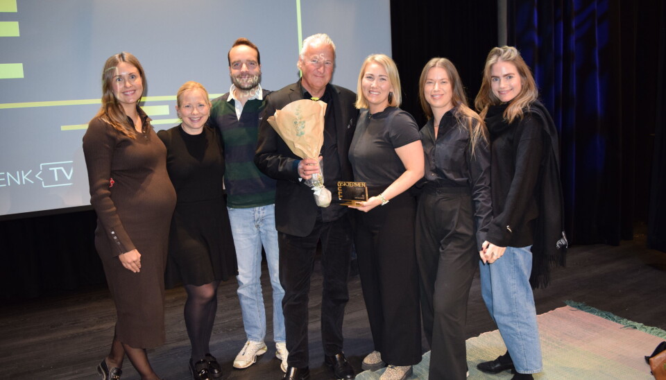 TV-gull: Coop og WAL vinner hovedprisen på Gullskjermen, Fra venstre: Anniken Døvle, Vibeke Trasti, Sigmund Malkenes, Per-Olav Andersen, Mette Klessen Rennesund, Martine Eliassen og Rikke Henriksen Stenstad.